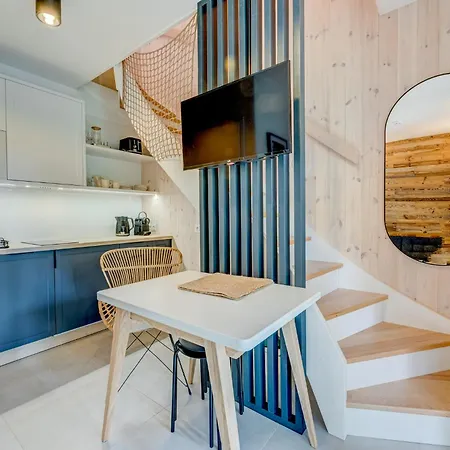 Hus - Caloroczne Komfortowe Szeregi Blisko Plazy Pobierowo Exterior photo